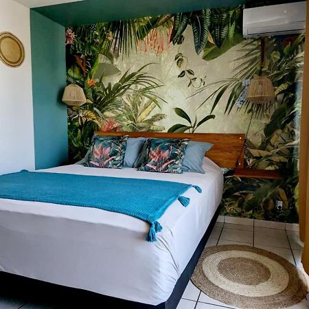 Le Papangue, Instant Exotique Apartment Сен-Пиер Екстериор снимка
