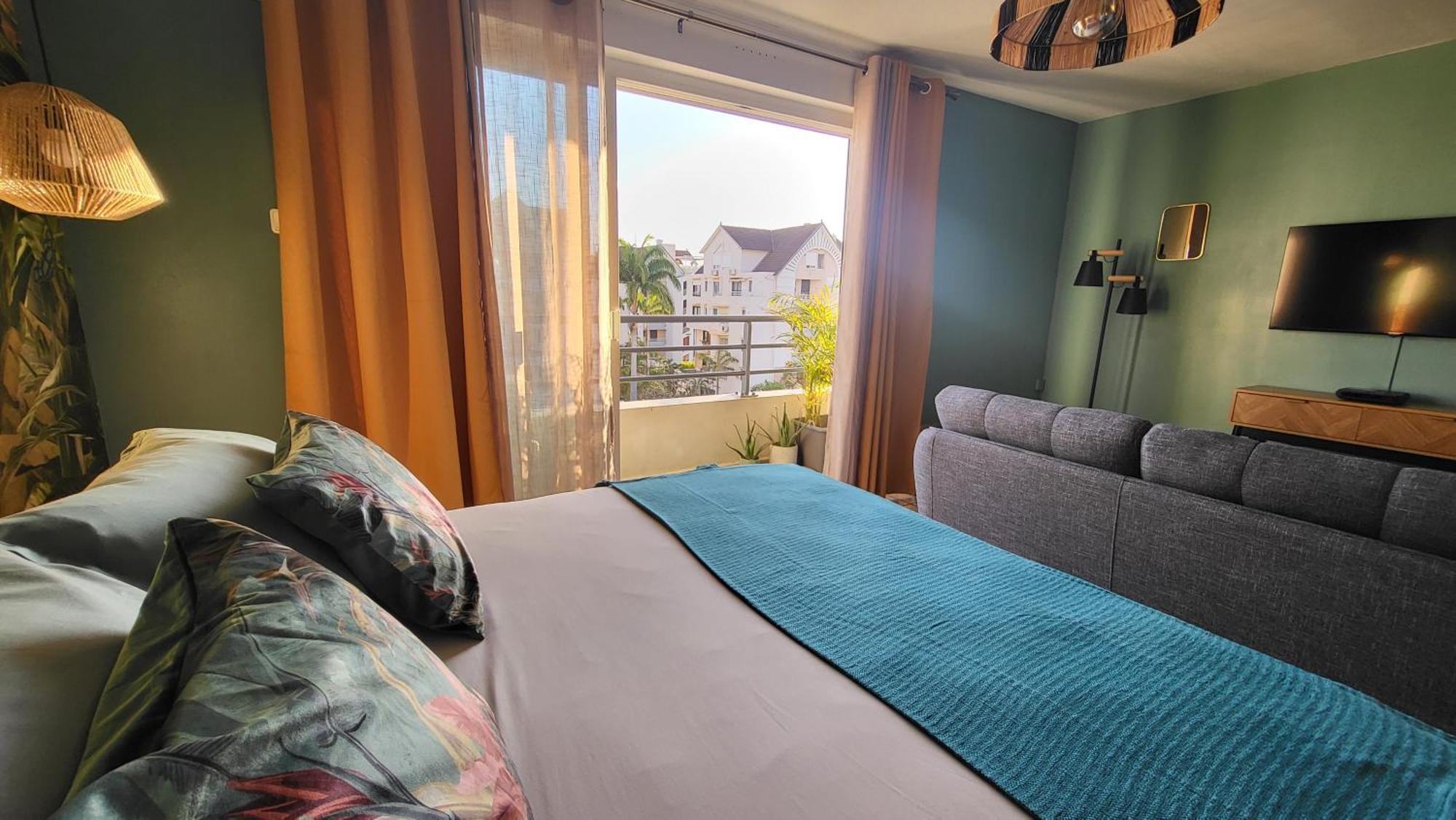 Le Papangue, Instant Exotique Apartment Сен-Пиер Екстериор снимка